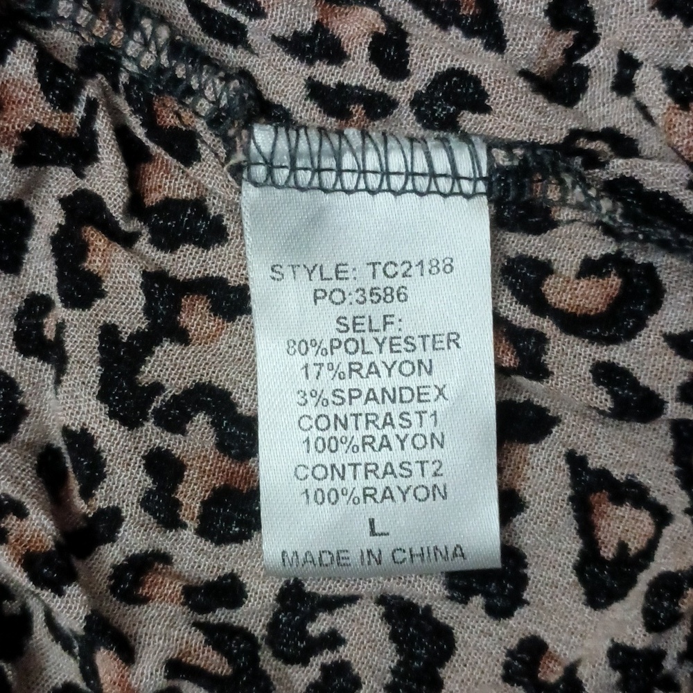 Gigio Women's Charcoal, Floral And Cheetah Print Ruffled Top - Picture 5 of 6